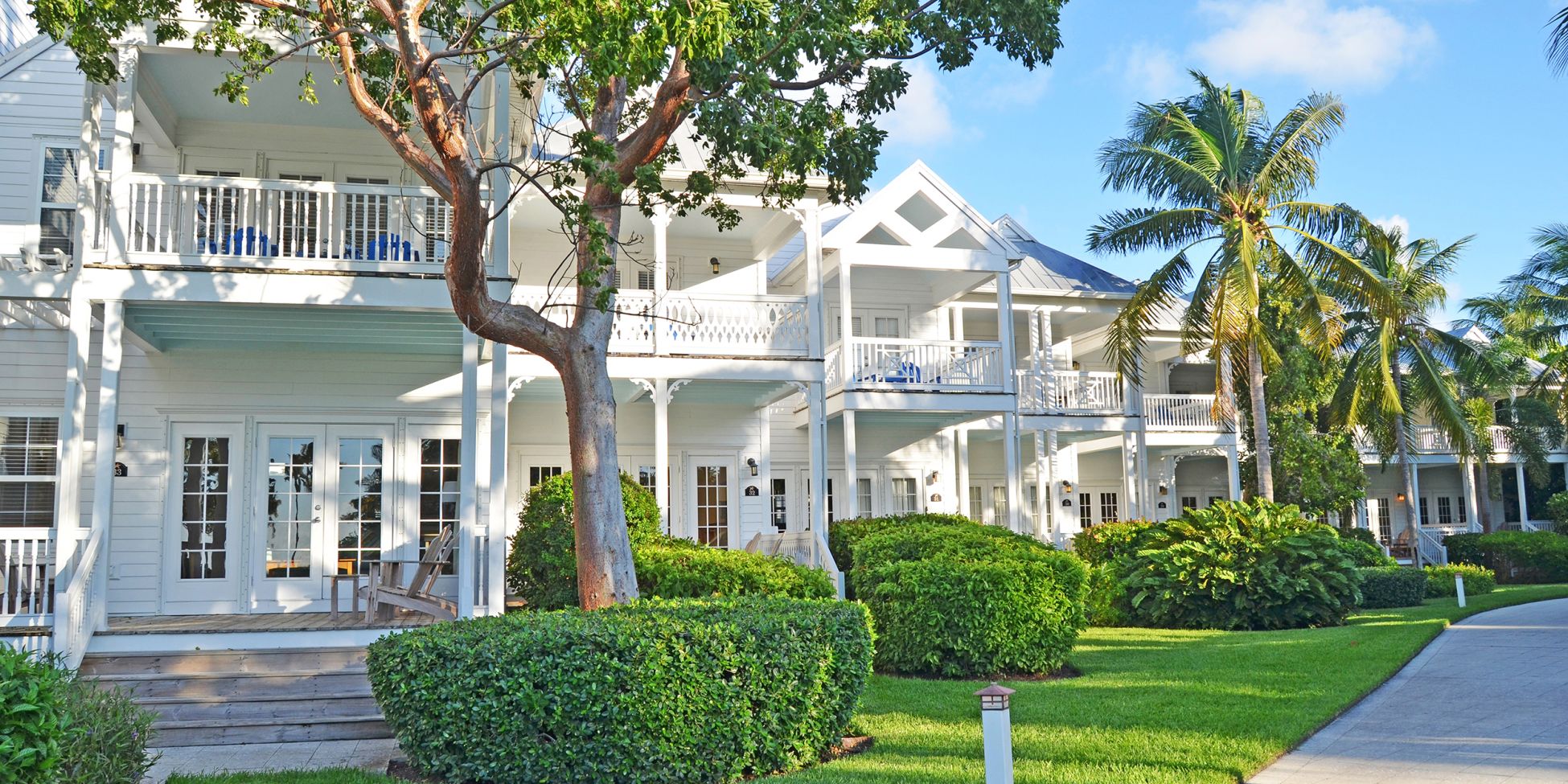 Best Resort in Florida Tranquility Bay Beachfront Resort