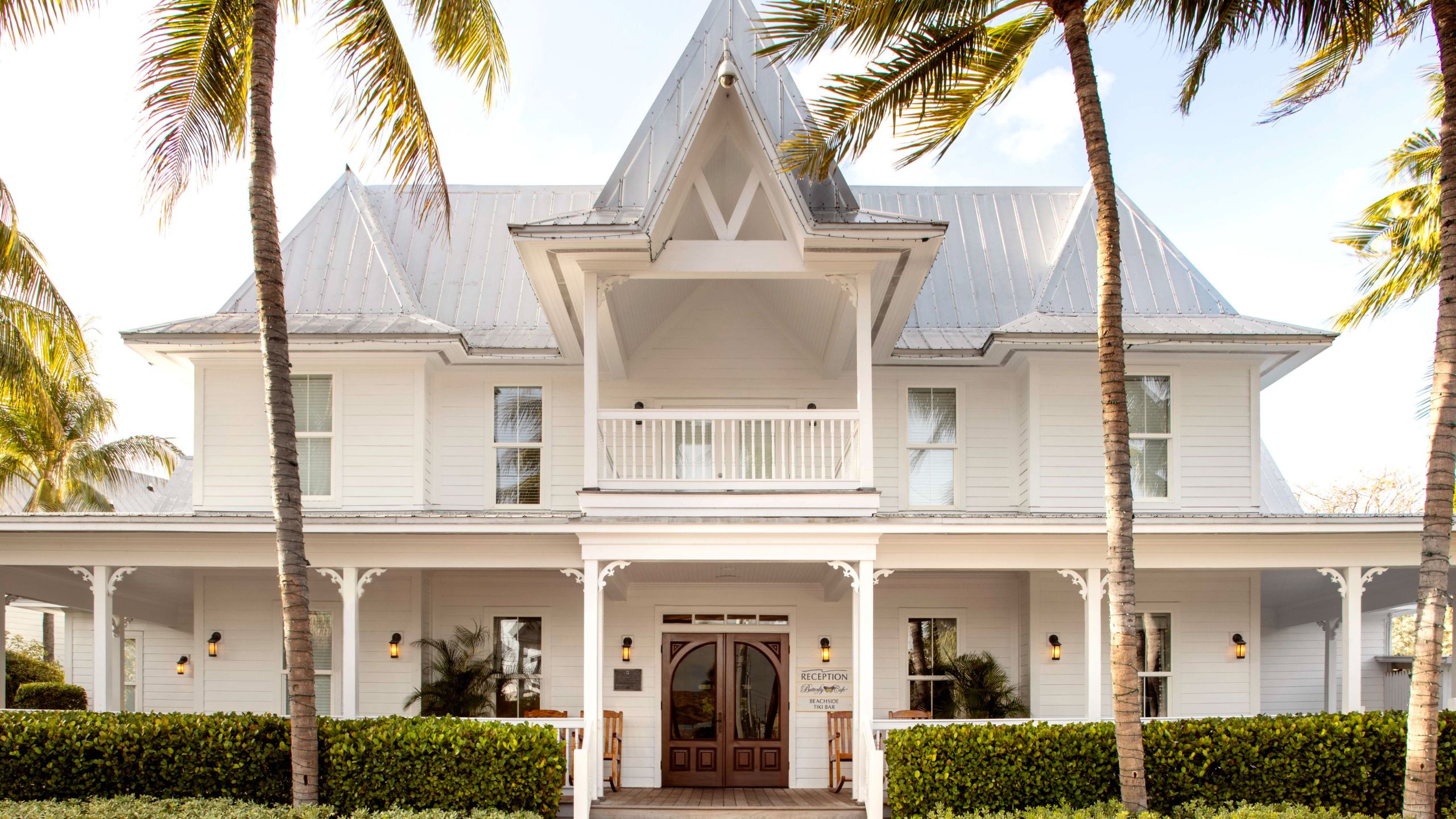 Entrance to Tranquility Bay Beachfront Resort in Marathon, FL